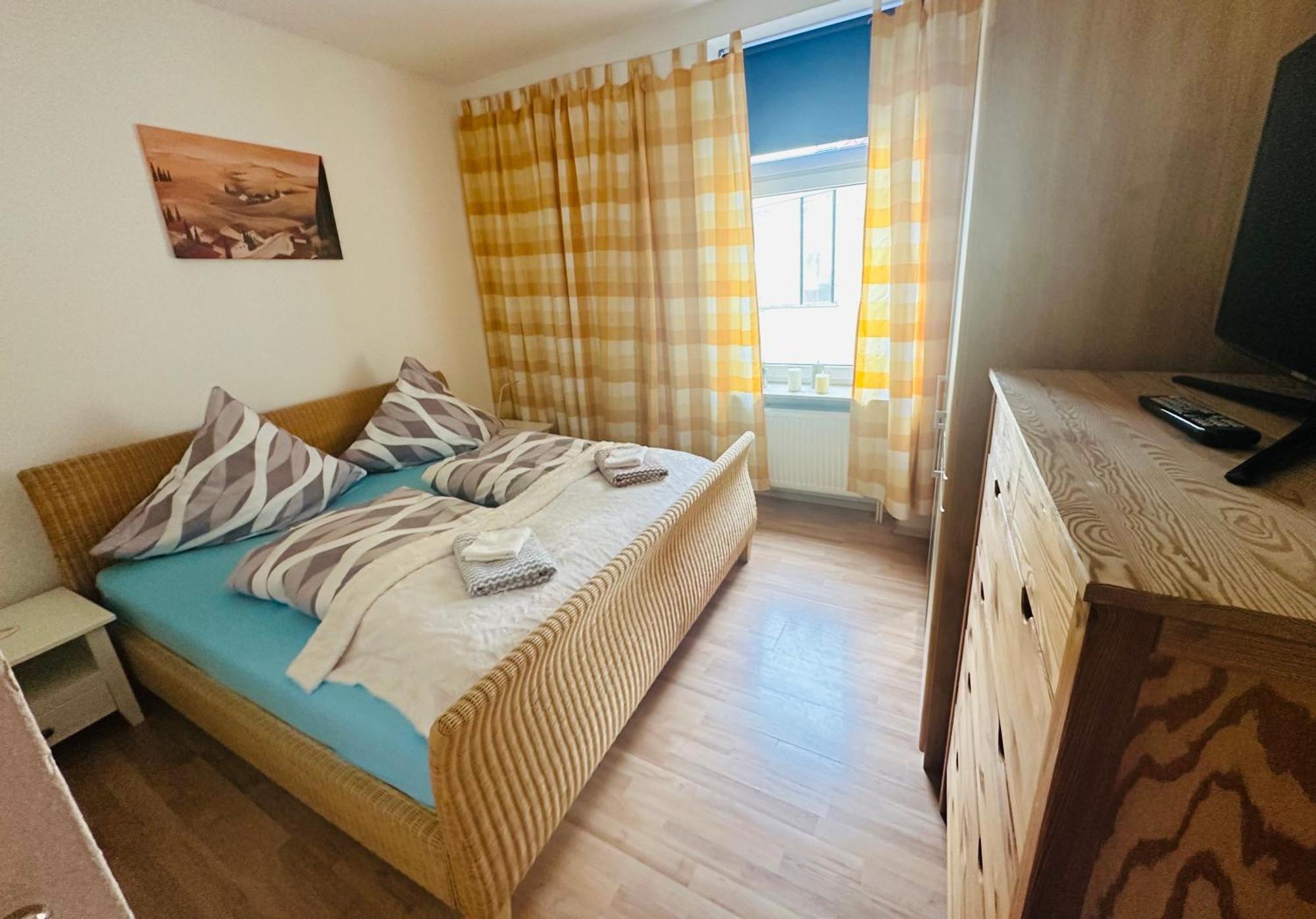 Ferienwohnung Am Elberadweg Дессау Экстерьер фото